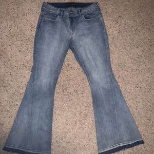 Express bell flare mid rise jeans! 12s